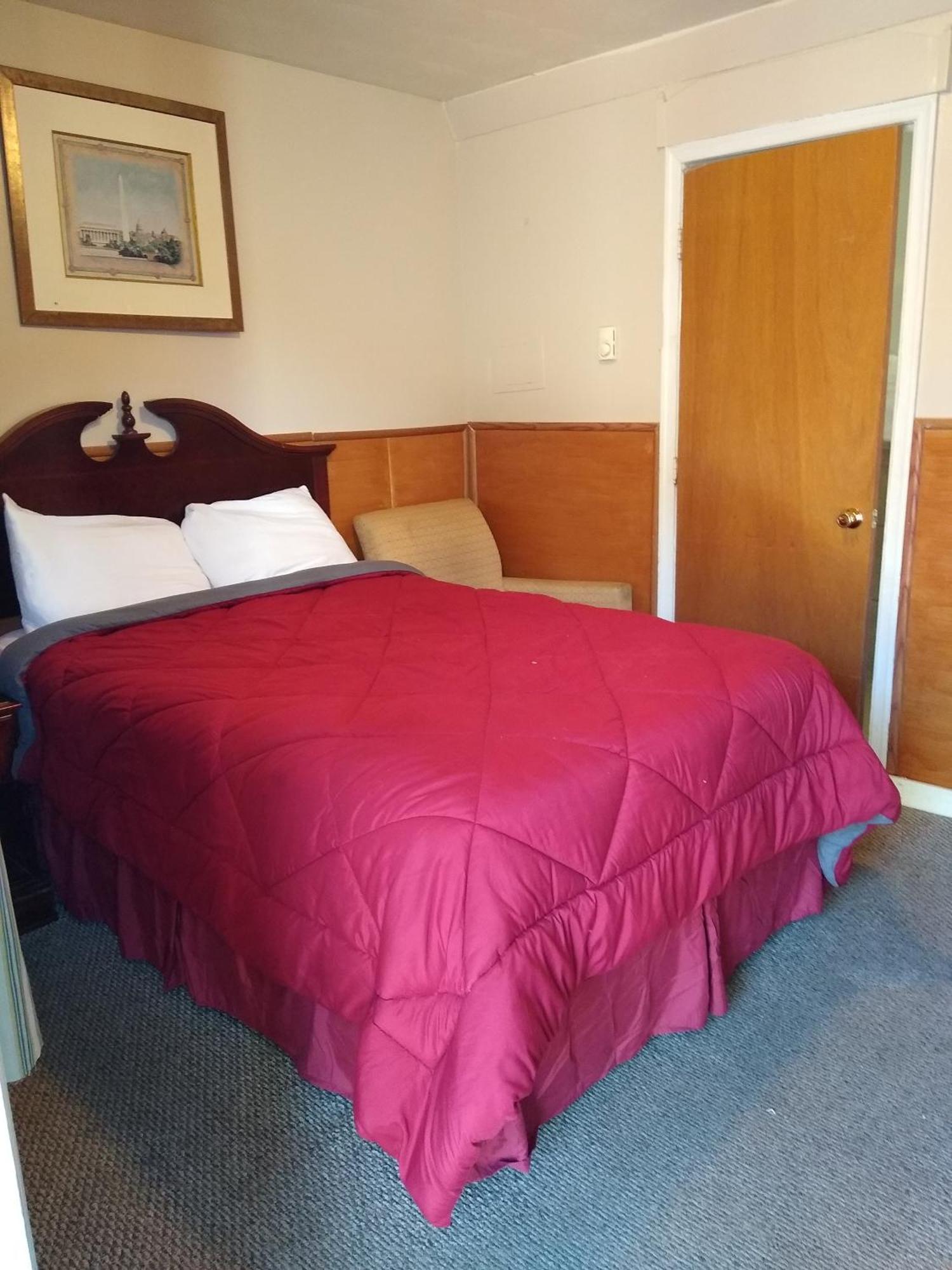 Clarysville Motel 포로스트버그 객실 사진